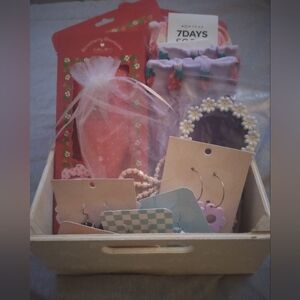 NWT Lot Of Stocking Stuffers/Gifts